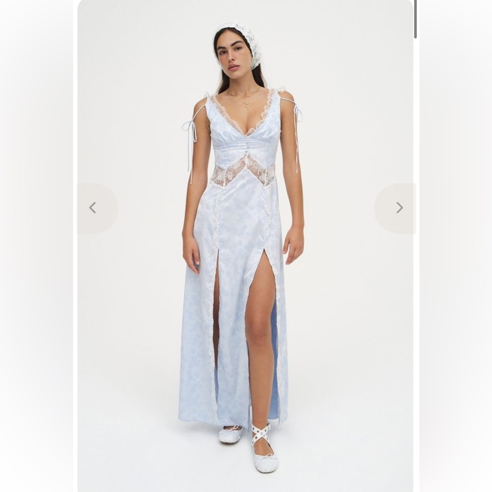 NWT For Love & Lemons Hattie Satin Slip Maxi Dress Blue Floral Lace Size XS - Picture 3 of 11